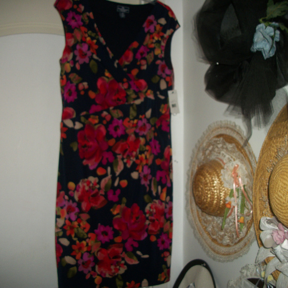 HOT GIRL TROPICAL PARADISE NWT AMERICANLIVING SEXY FLORALS DRESS 14 - Picture 1 of 4